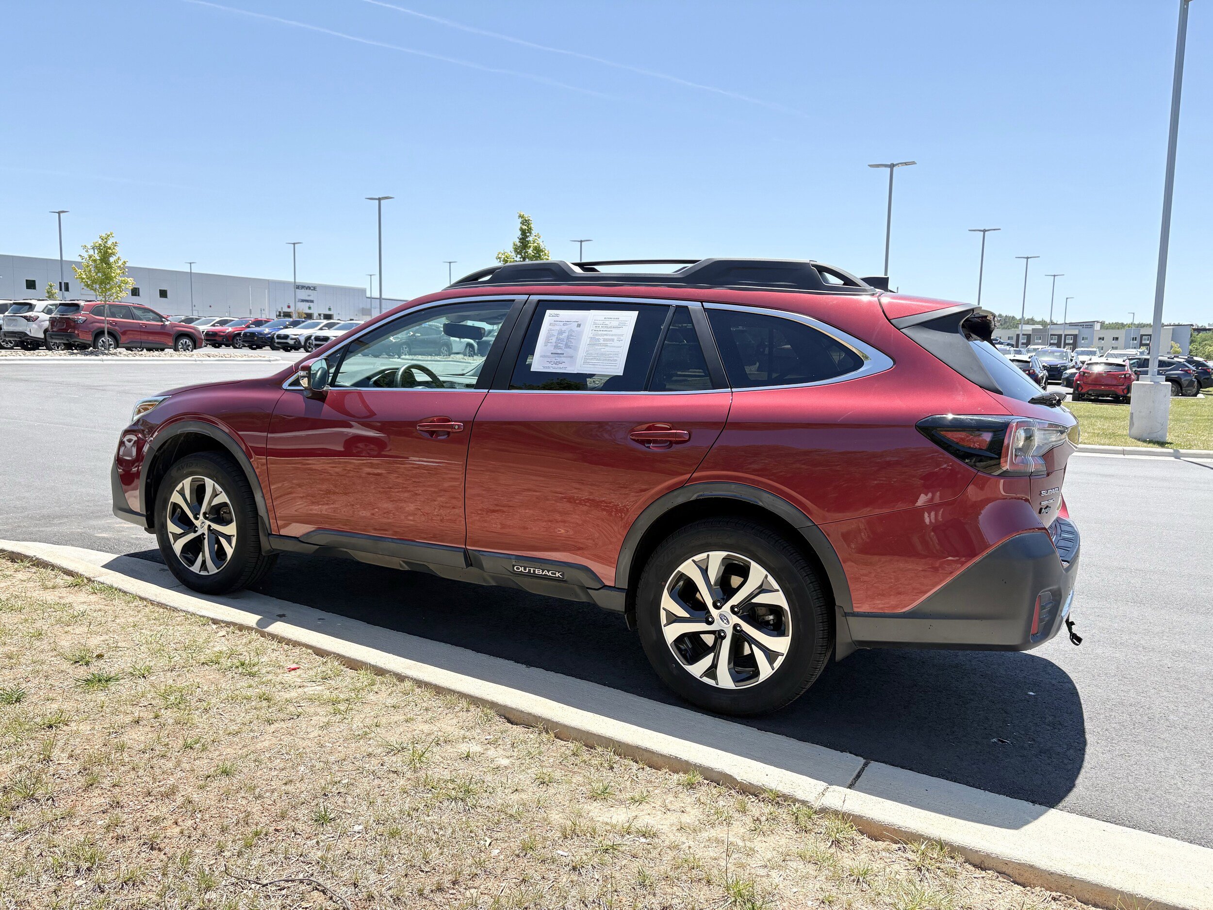 Used 2020 Subaru Outback Limited AWD/4WD image 5