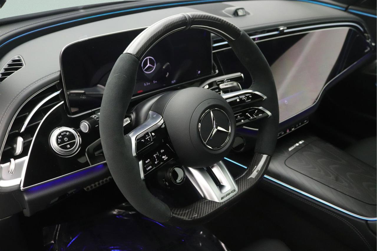 New 2026 Mercedes-Benz E 53 AMG e 4MATIC Sedan image 4