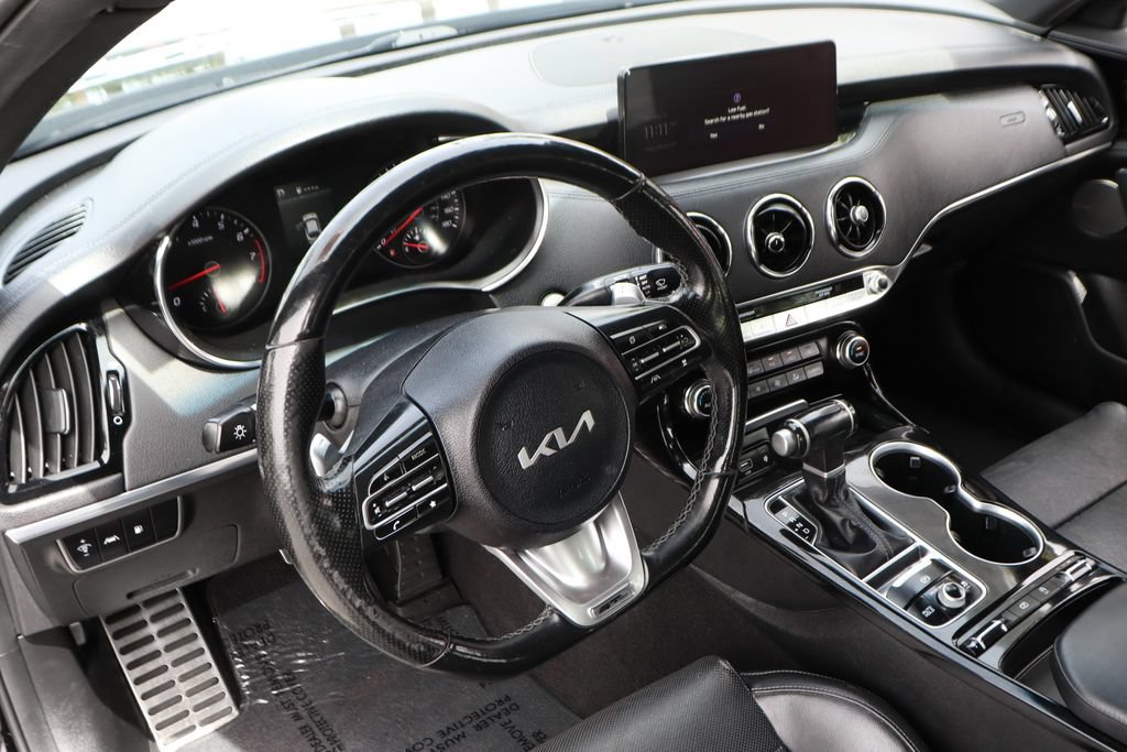 Used 2023 Kia Stinger GT-Line image 18