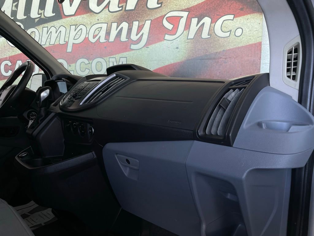 Used 2018 Ford Transit 150 XLT image 20