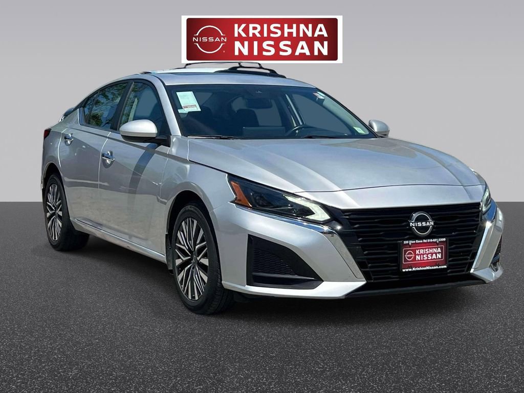 Used 2024 Nissan Altima 2.5 SV w/ SV Premium Package AWD/4WD video 1