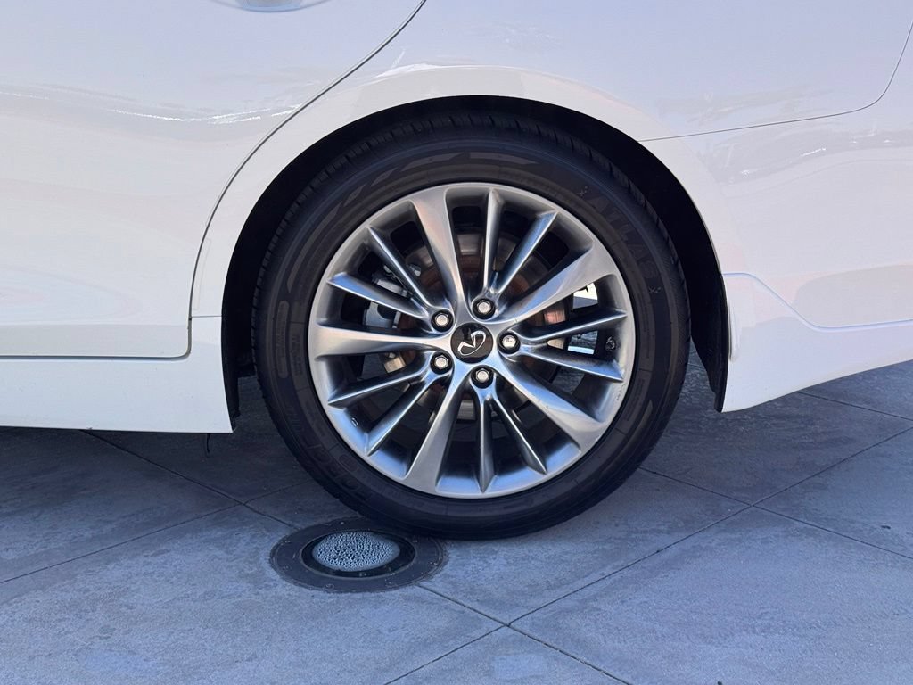 Used 2022 INFINITI Q50 Luxe w/ Cargo Package RWD image 10