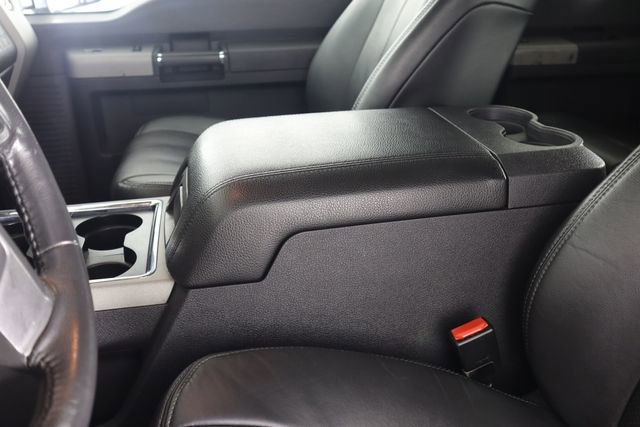 Used 2016 Ford F250 Lariat w/ Chrome Package image 52