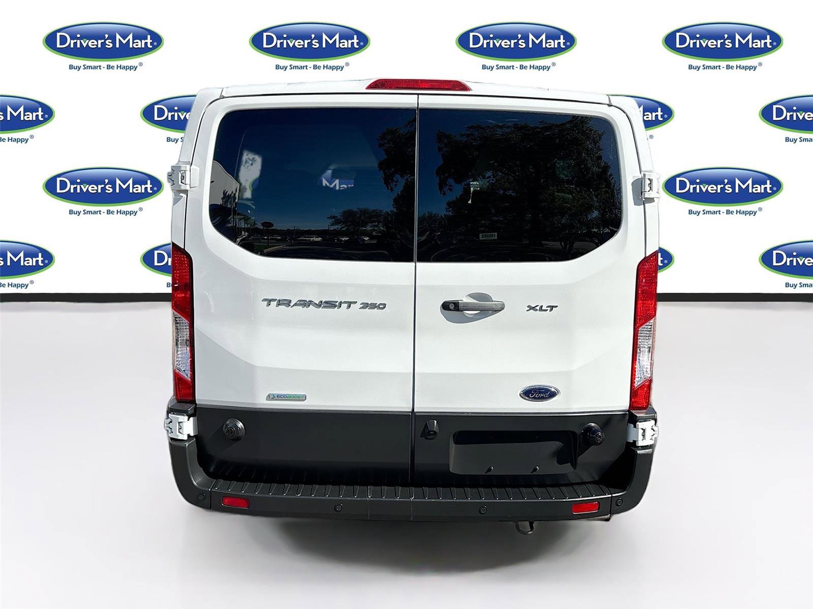 Used 2024 Ford Transit 350 XLT RWD image 6