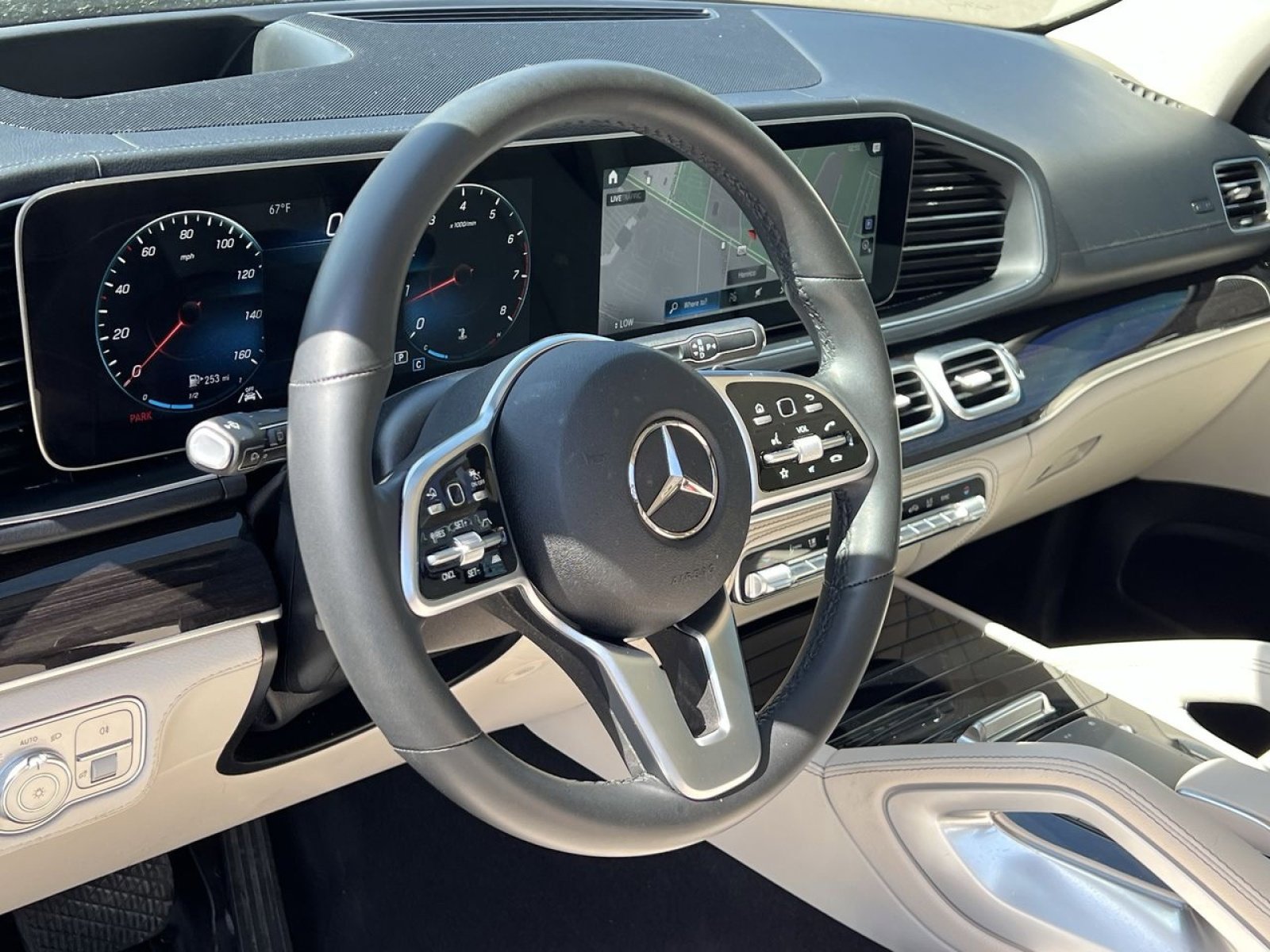 Used 2022 Mercedes-Benz GLE 350 4MATIC image 13