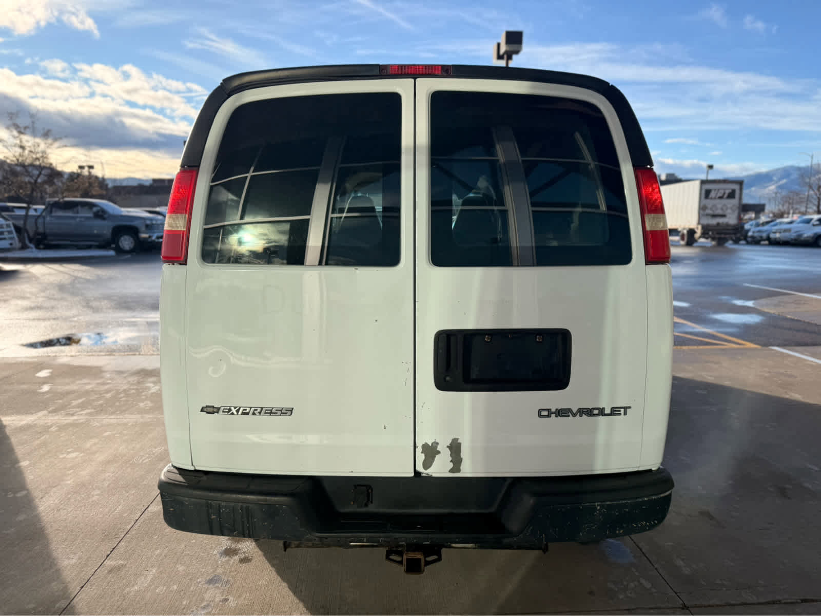 Used 2005 Chevrolet Express 2500 Extended image 6