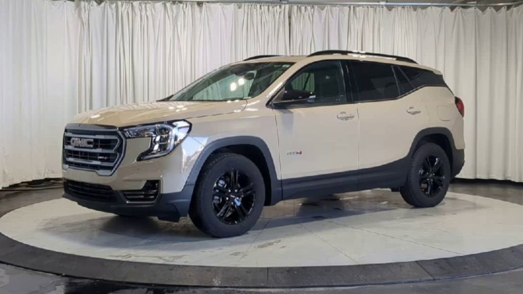 Used 2023 GMC Terrain AT4 w/ Infotainment Package II AWD/4WD image 4