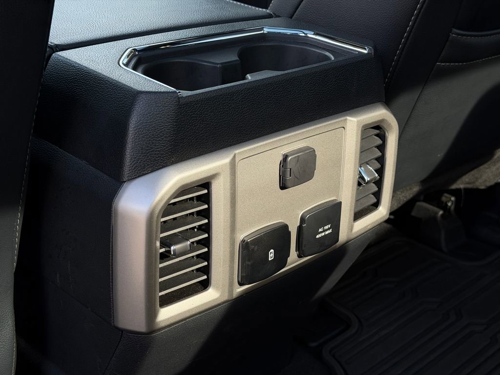 Used 2022 Ford F250 Lariat w/ Black Appearance Package image 42