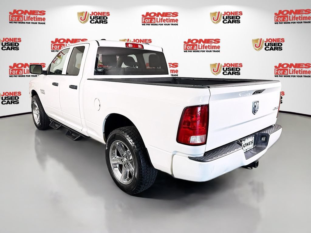 Used 2017 RAM 1500 Express AWD/4WD image 2