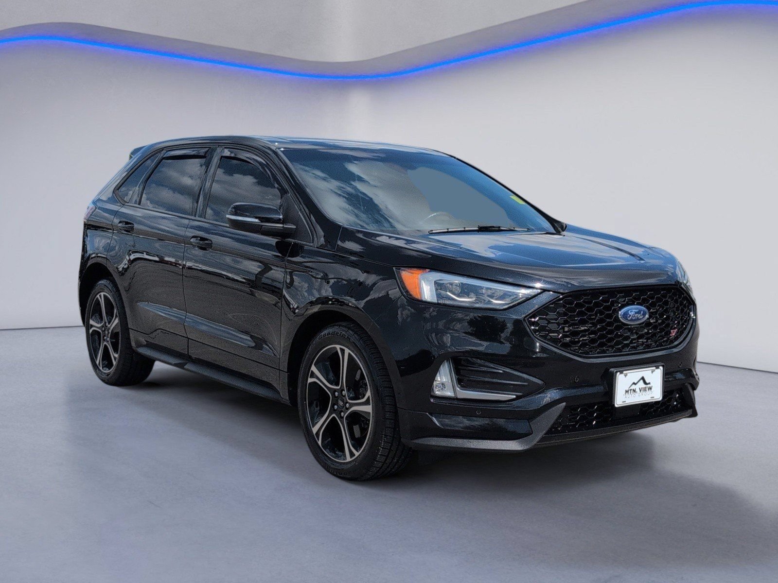 Used 2020 Ford Edge ST w/ Equipment Group 401A AWD/4WD image 9