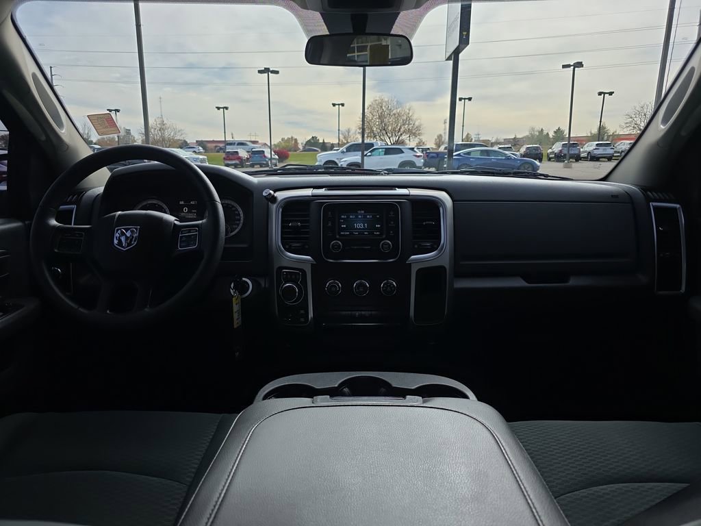 Used 2019 RAM 1500 Classic SLT image 15
