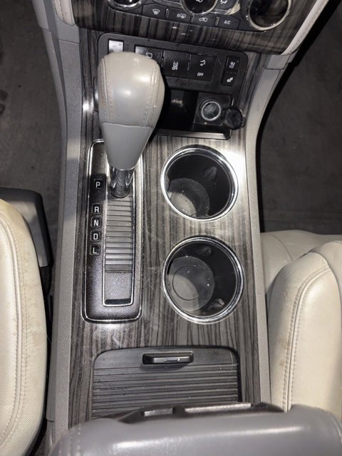 Used 2014 Chevrolet Traverse LTZ image 9