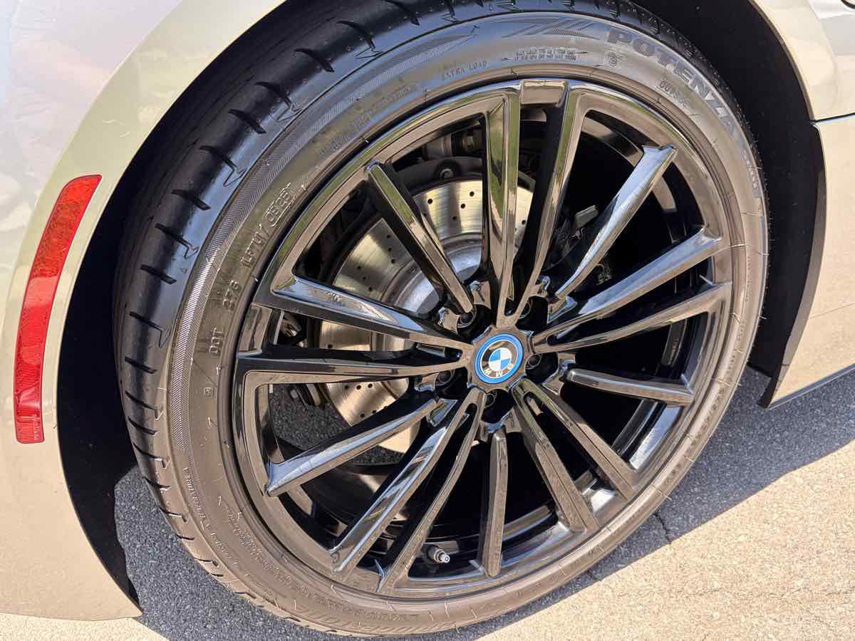 Used 2019 BMW i8 Roadster AWD/4WD image 29