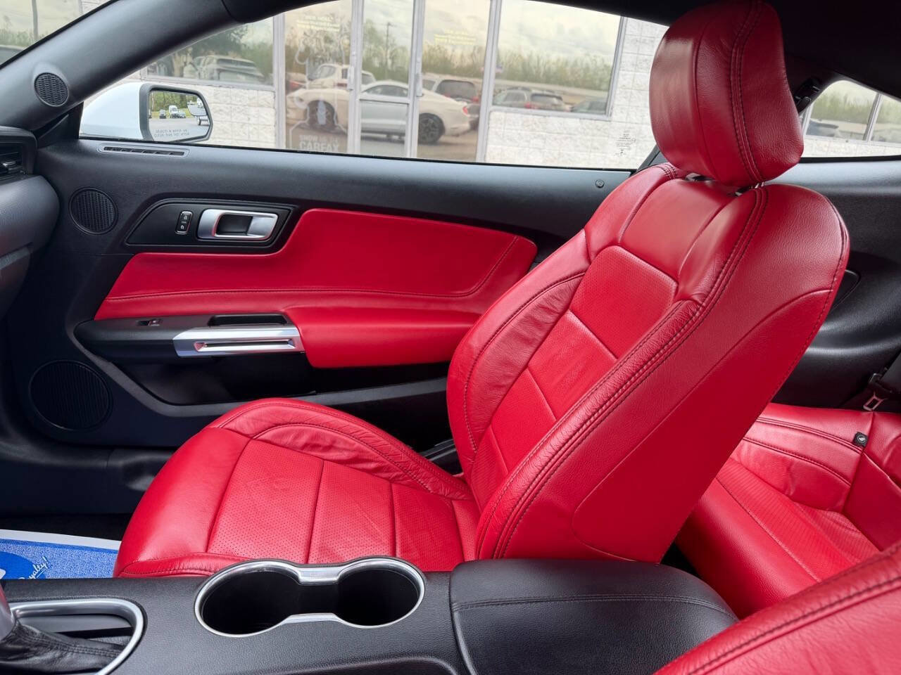 Used 2019 Ford Mustang Coupe w/ Equipment Group 101A RWD image 12