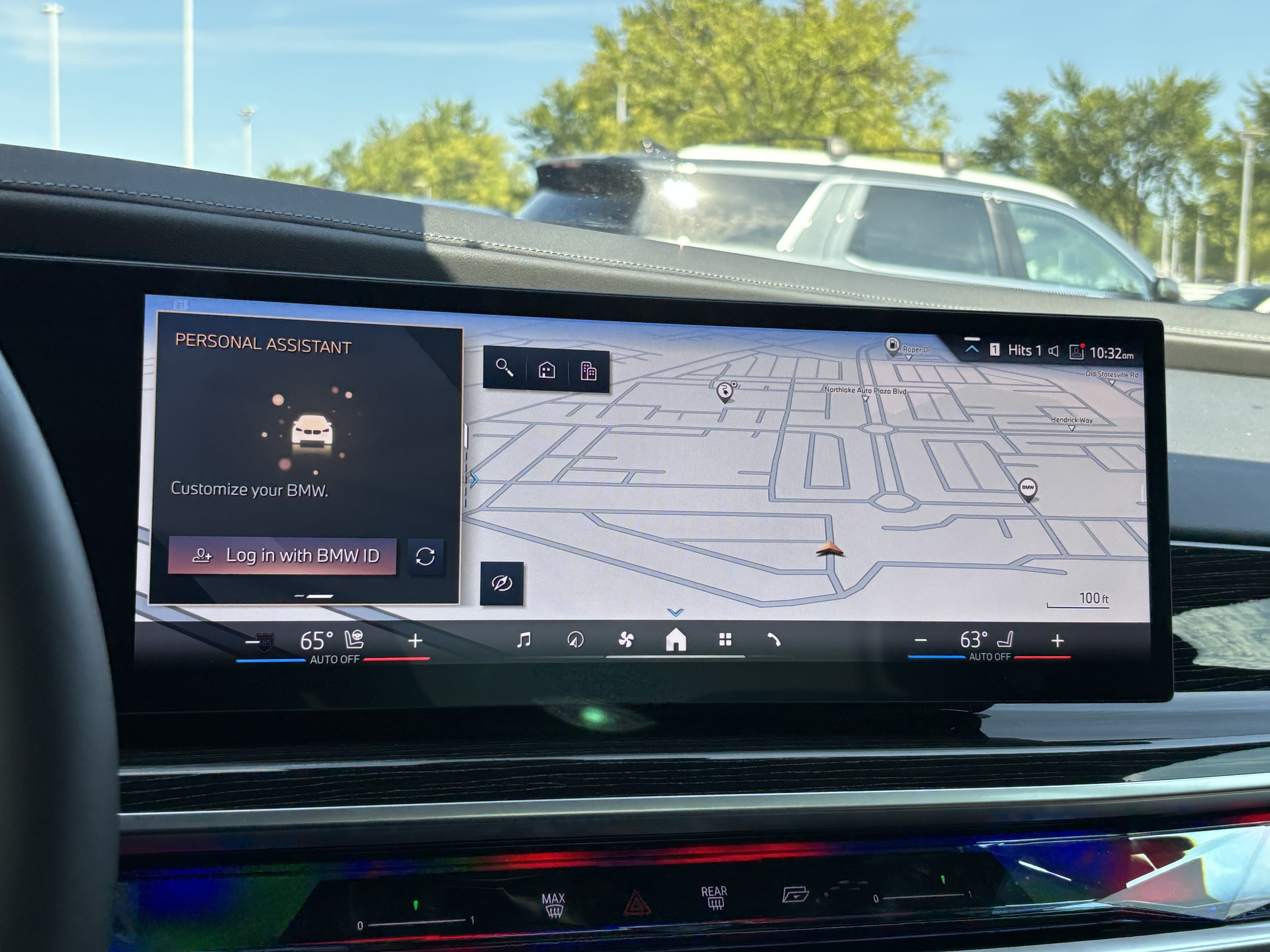 Certified 2025 BMW 750e xDrive w/ Executive Package AWD/4WD image 23