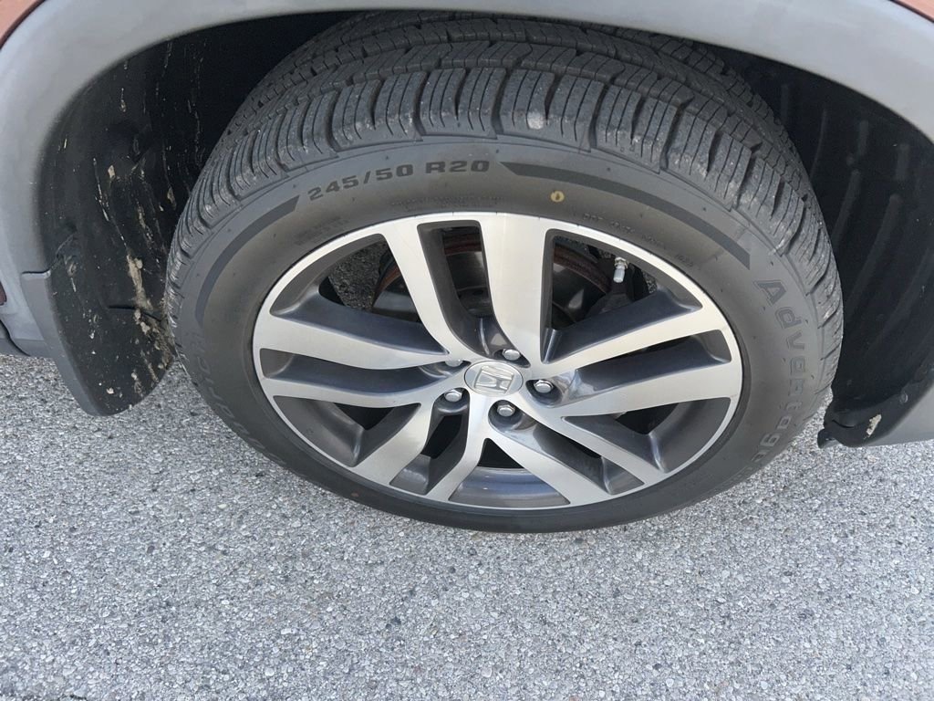 Used 2018 Honda Pilot Touring image 21