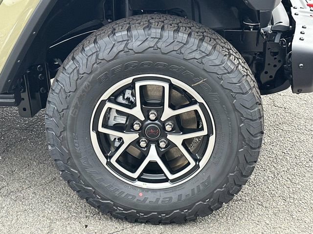 New 2025 Jeep Wrangler Unlimited Rubicon w/ Safety Group image 7