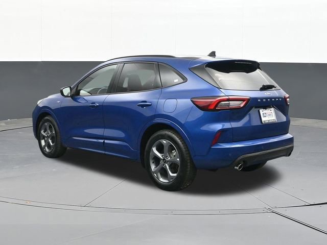 Used 2023 Ford Escape ST-Line w/ Tech Pack #1 image 9