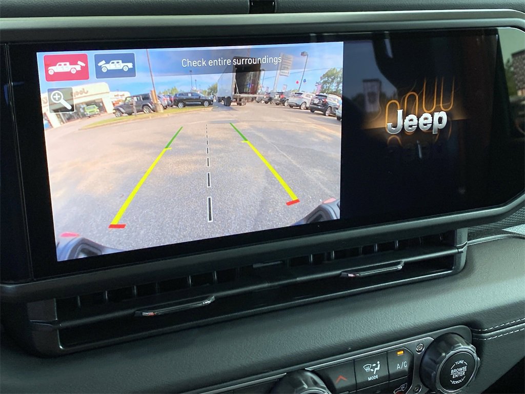 New 2025 Jeep Gladiator Rubicon w/ Safety Group image 26