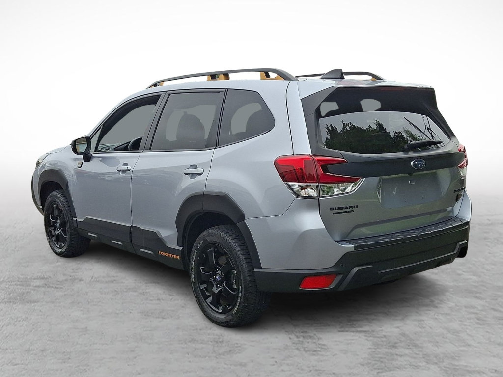 Used 2025 Subaru Forester Wilderness w/ Convenience Package AWD/4WD image 3