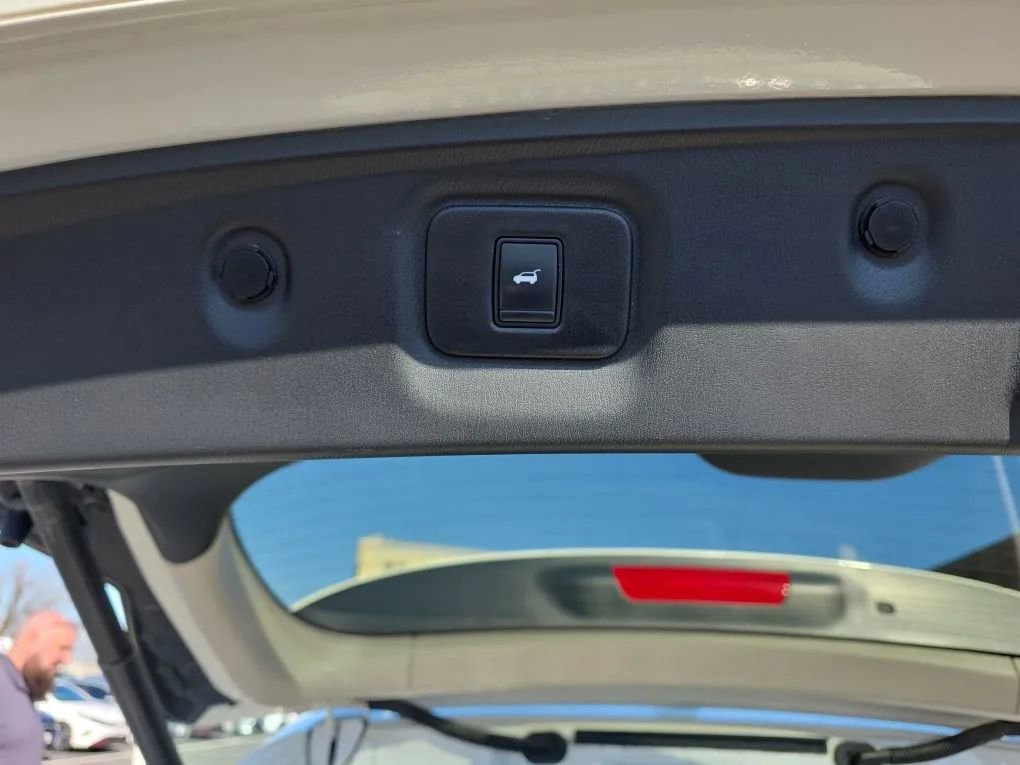 Used 2020 INFINITI QX60 Signature Edition image 16