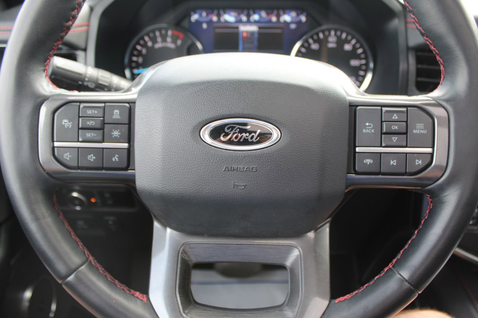 Used 2023 Ford Expedition Limited AWD/4WD image 26