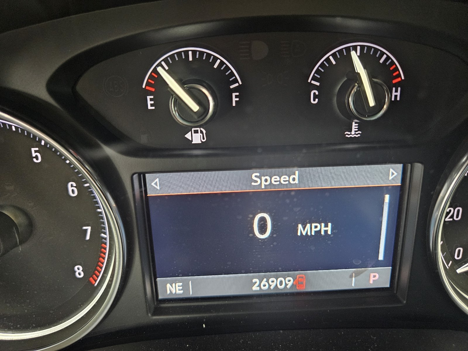 Used 2023 Buick Enclave Essence FWD image 14