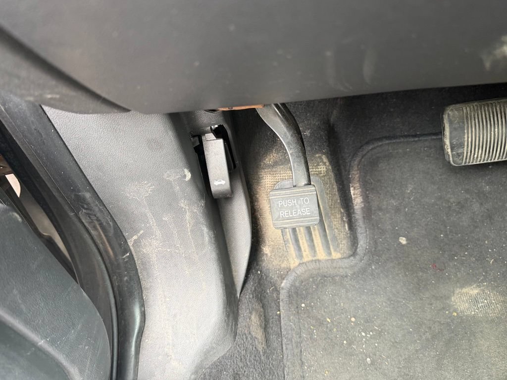 Used 2009 Dodge Journey SXT FWD image 11