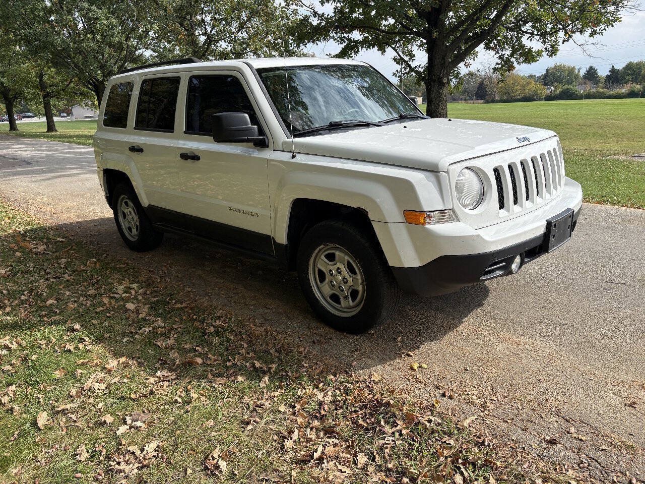 Used 2014 Jeep Patriot Sport FWD image 13