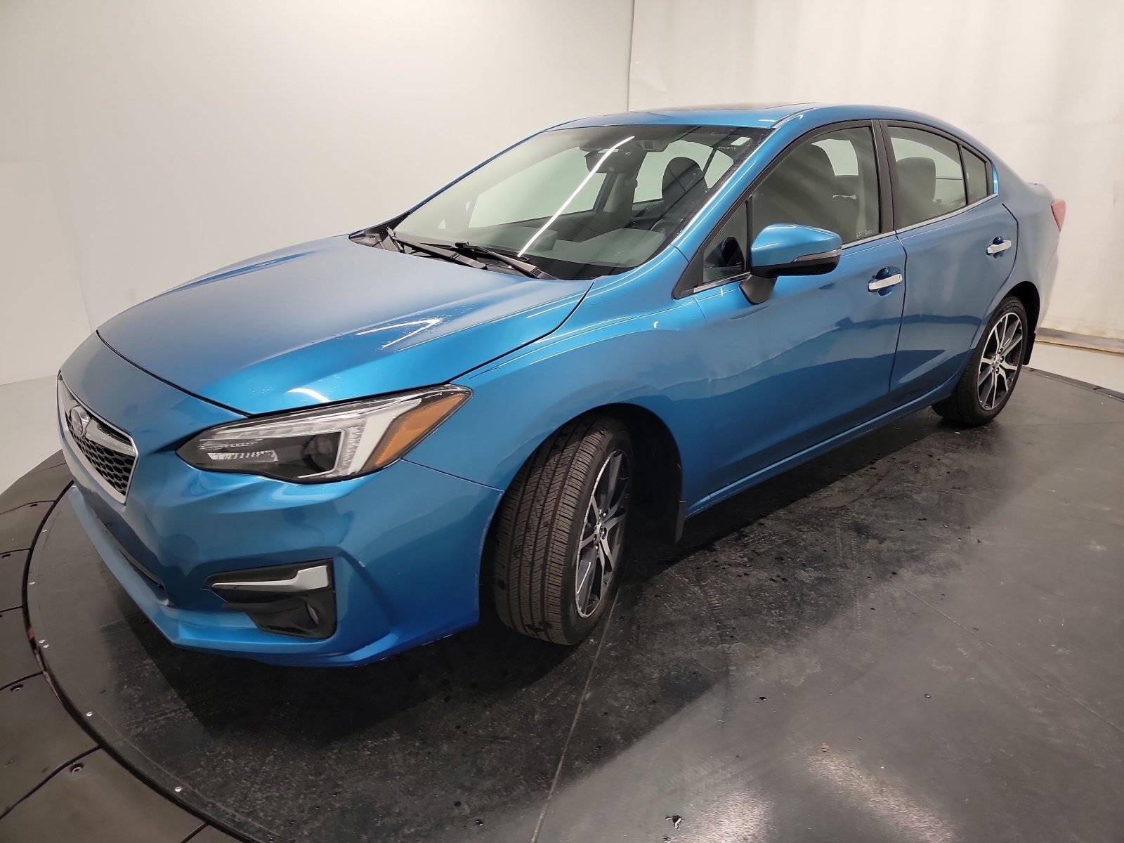 Used 2019 Subaru Impreza 2.0i Limited image 3