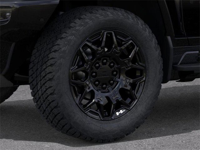 New 2026 GMC Hummer EV SUV w/ LPO, Dark Essentials Package image 9