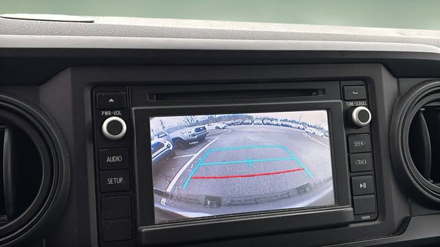 Used 2019 Toyota Tacoma SR image 23