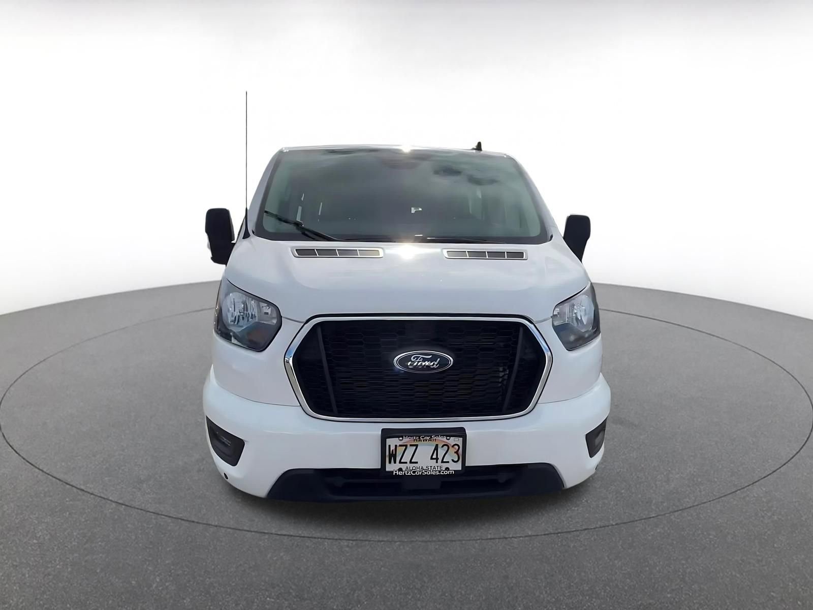 Used 2024 Ford Transit 350 XLT RWD image 4