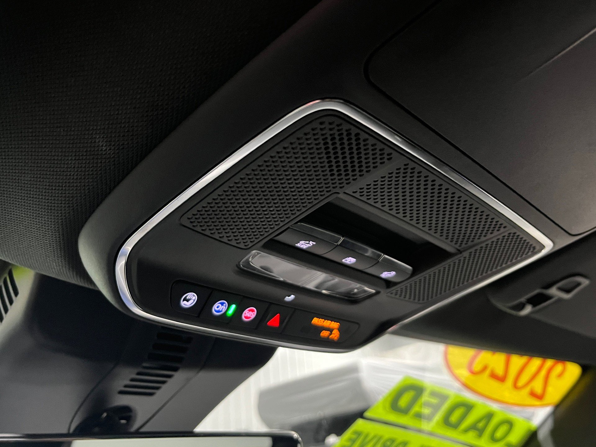 Certified 2025 Buick Enclave Avenir w/ Super Cruise Package image 16