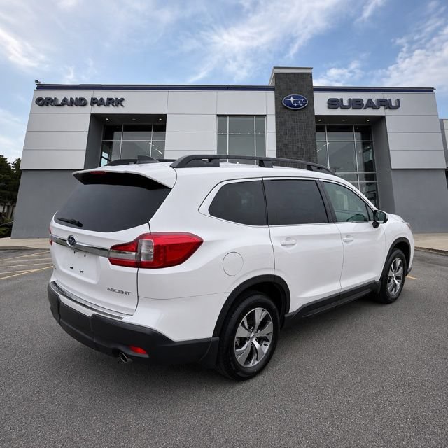 Certified 2022 Subaru Ascent Premium w/ Convenience Package AWD/4WD image 5