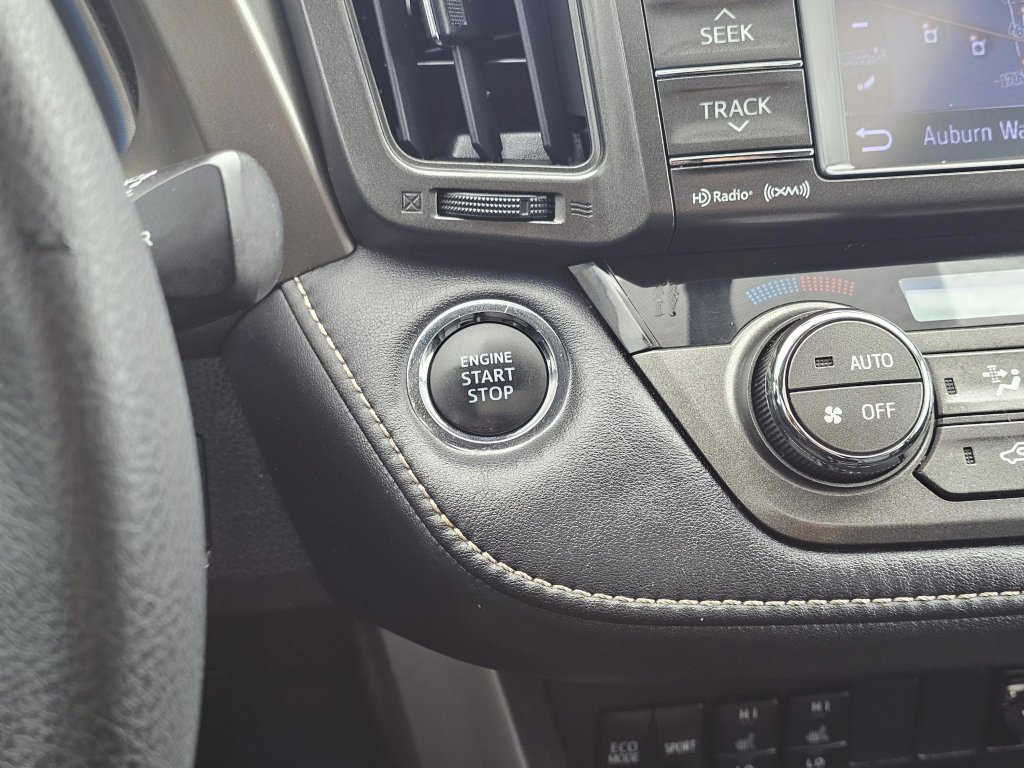 Used 2013 Toyota RAV4 Limited image 10
