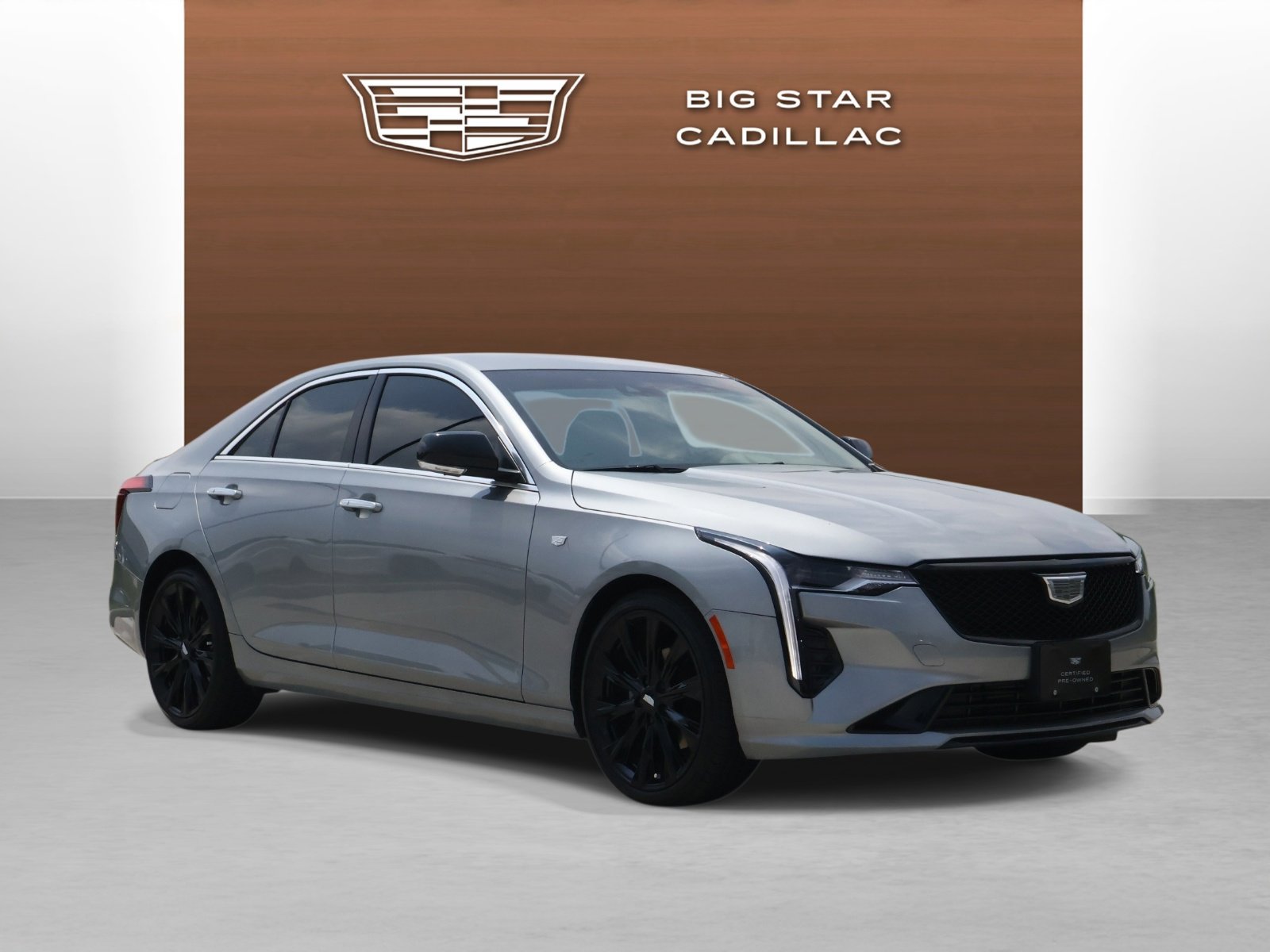 Used 2025 Cadillac CT4 Luxury RWD image 7