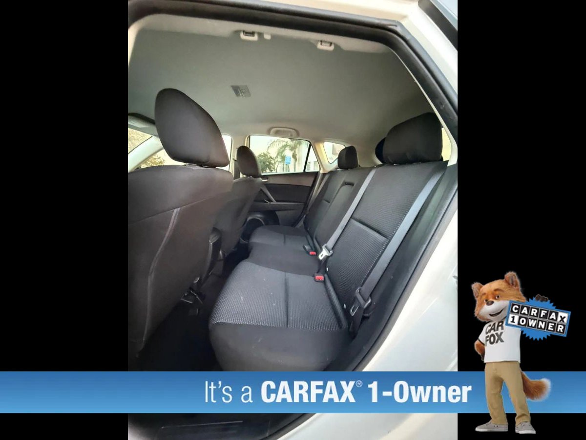 Used 2013 MAZDA MAZDA3 i Touring FWD image 30