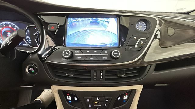 Used 2020 Buick Envision Premium AWD/4WD image 24