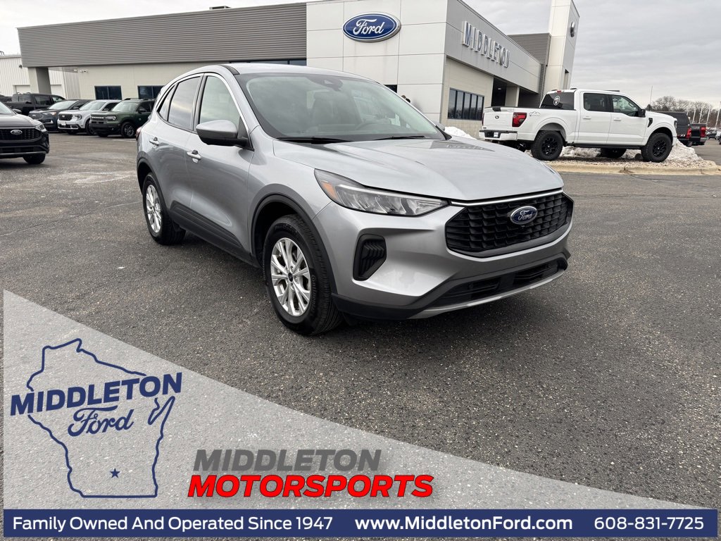 Used 2023 Ford Escape Active w/ Tech Pack #2 image 1