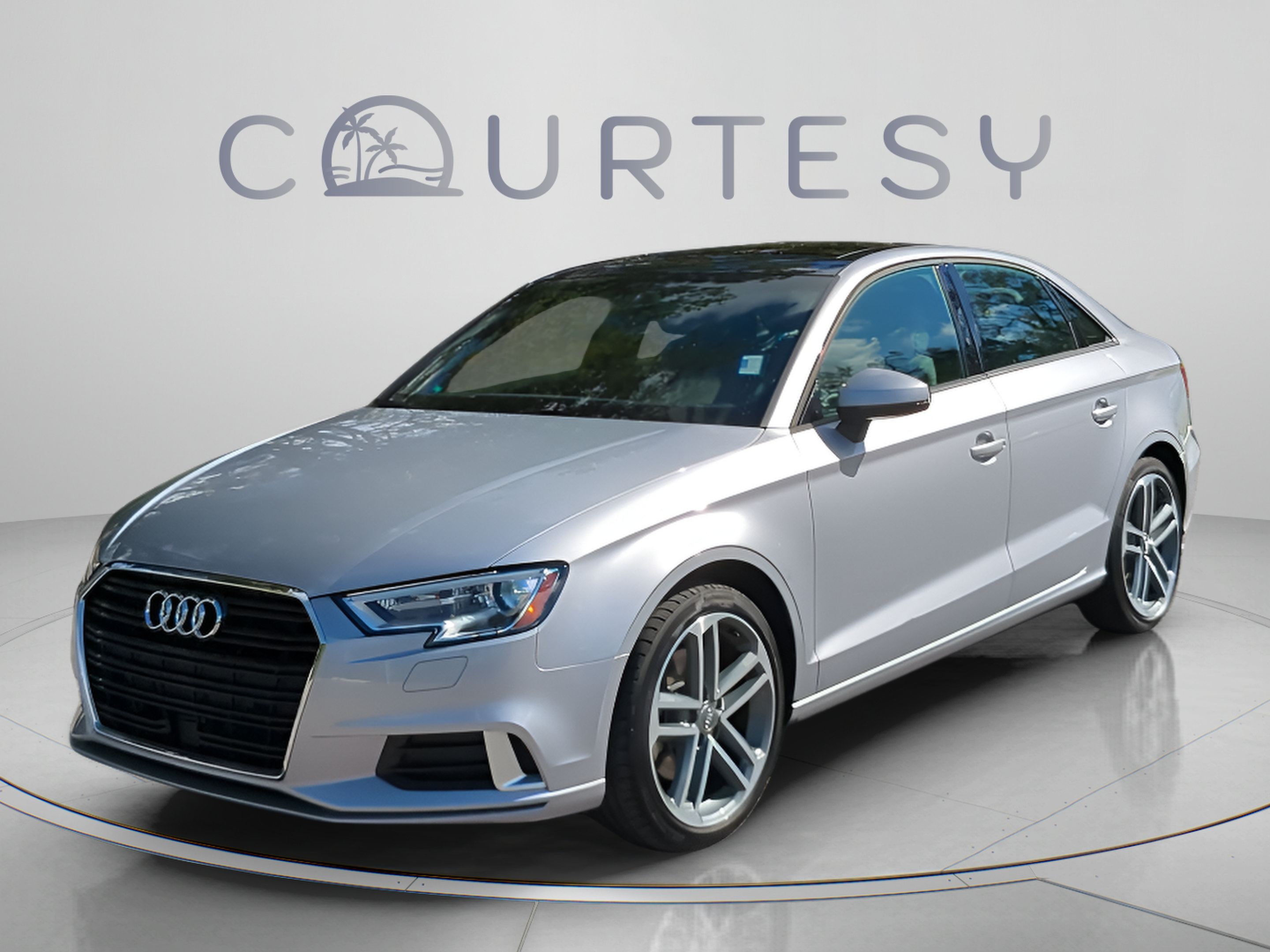 Used 2018 Audi A3 2.0T Premium w/ Convenience Package FWD image 2