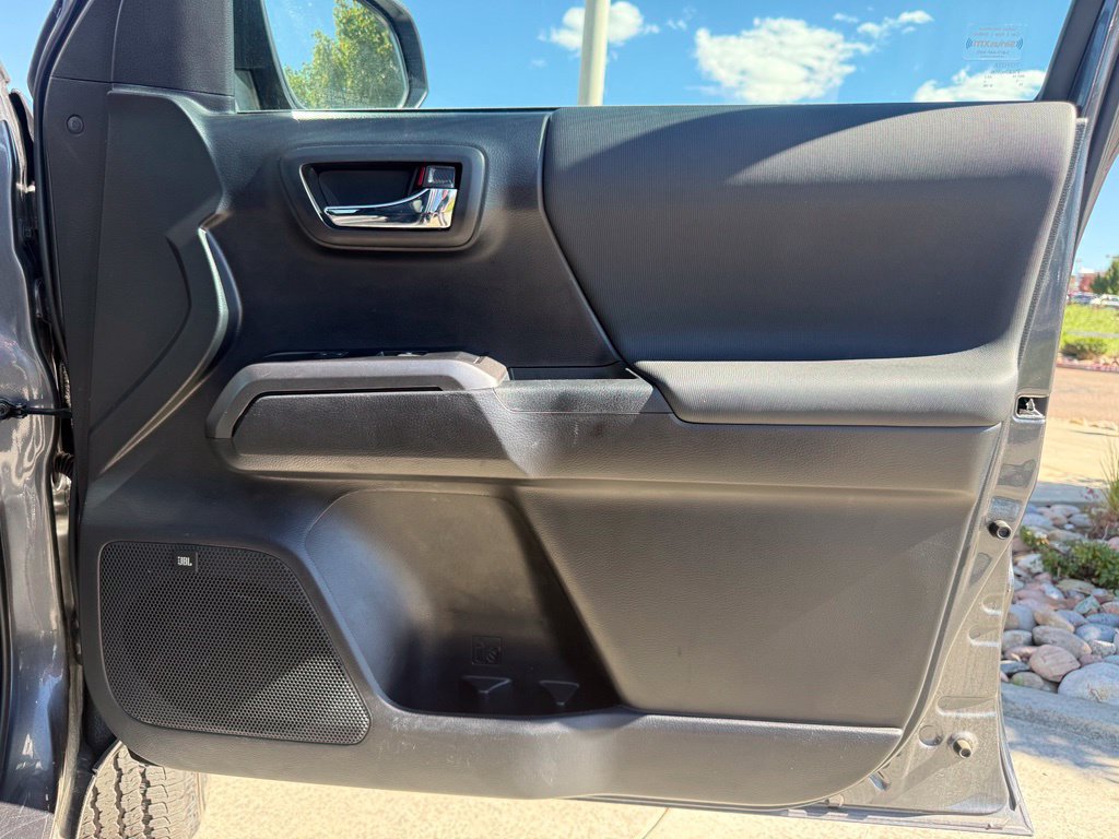 Used 2021 Toyota Tacoma TRD Pro AWD/4WD image 29