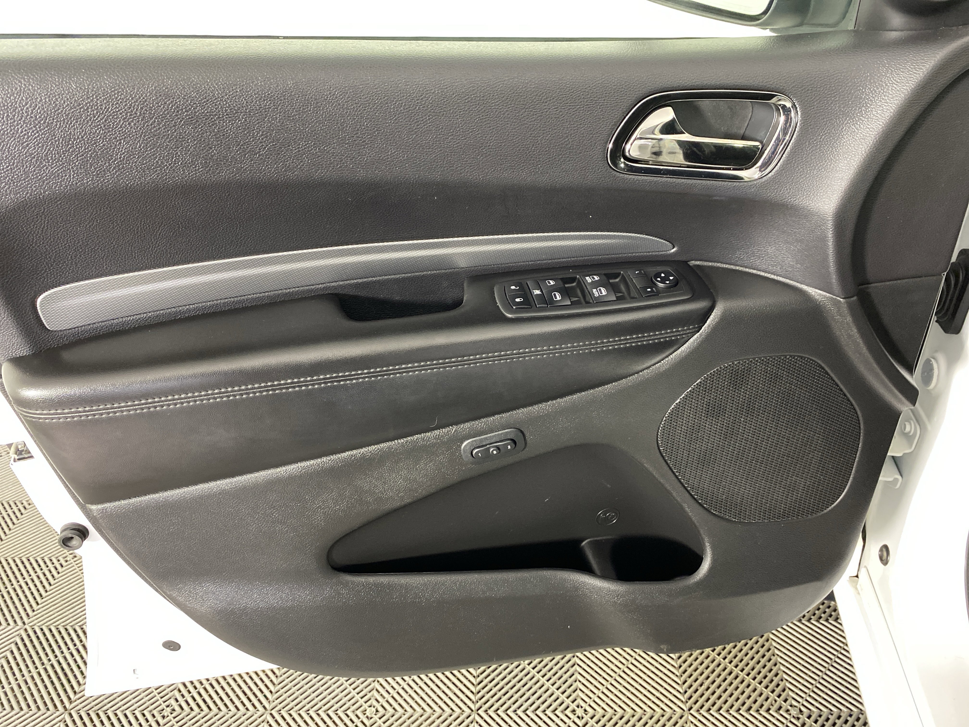 Used 2019 Dodge Durango GT image 13