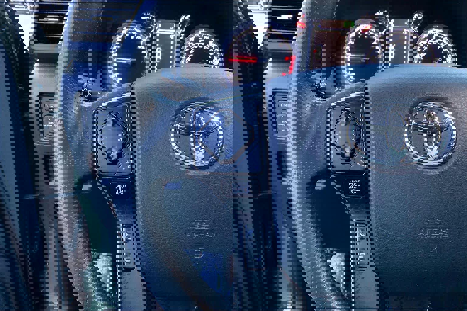 Used 2022 Toyota 4Runner TRD Off-Road Premium w/ Moonroof Package image 23