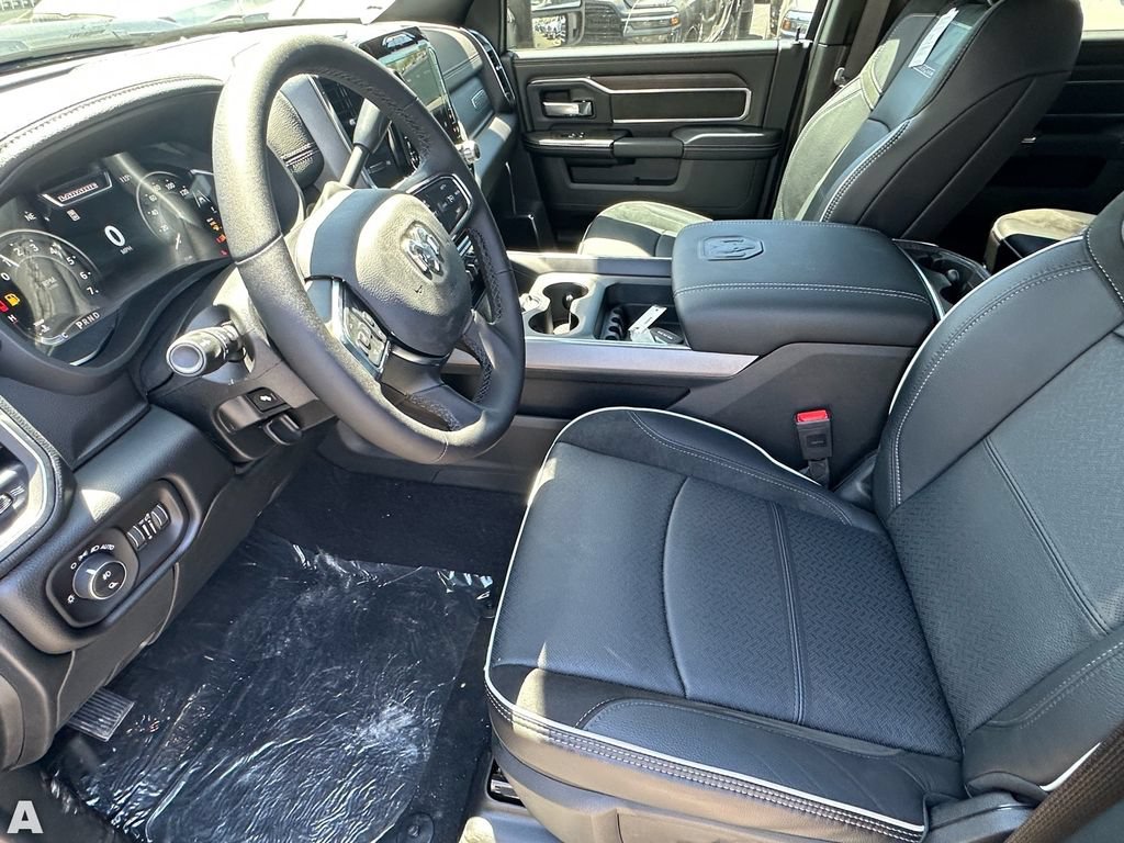Used 2025 RAM 2500 Laramie w/ Night Edition AWD/4WD image 14