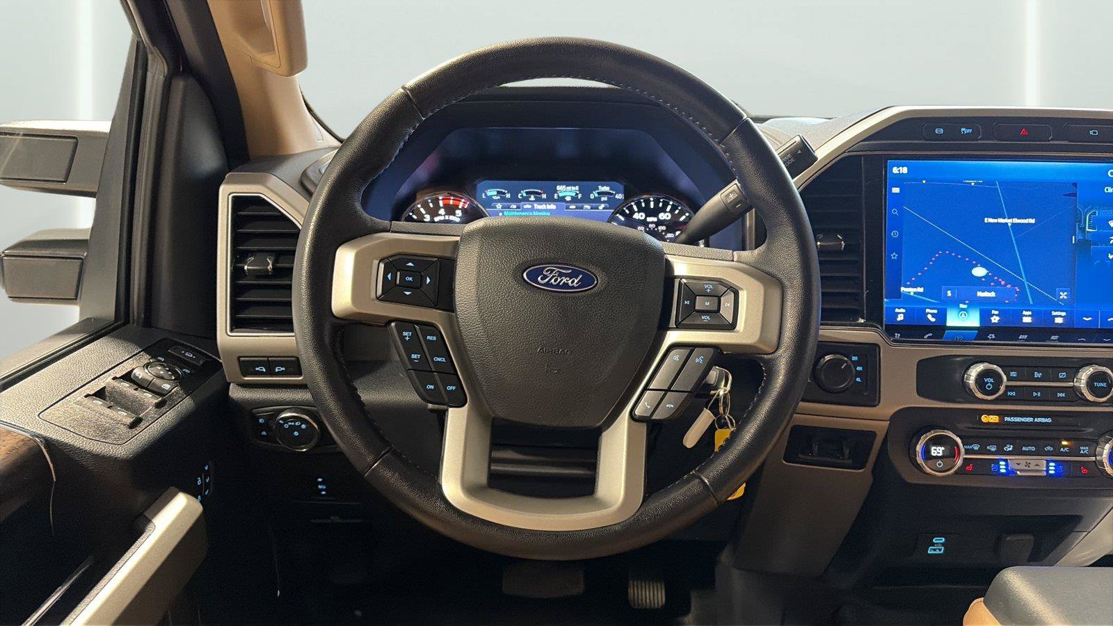 Used 2022 Ford F250 Lariat AWD/4WD image 14