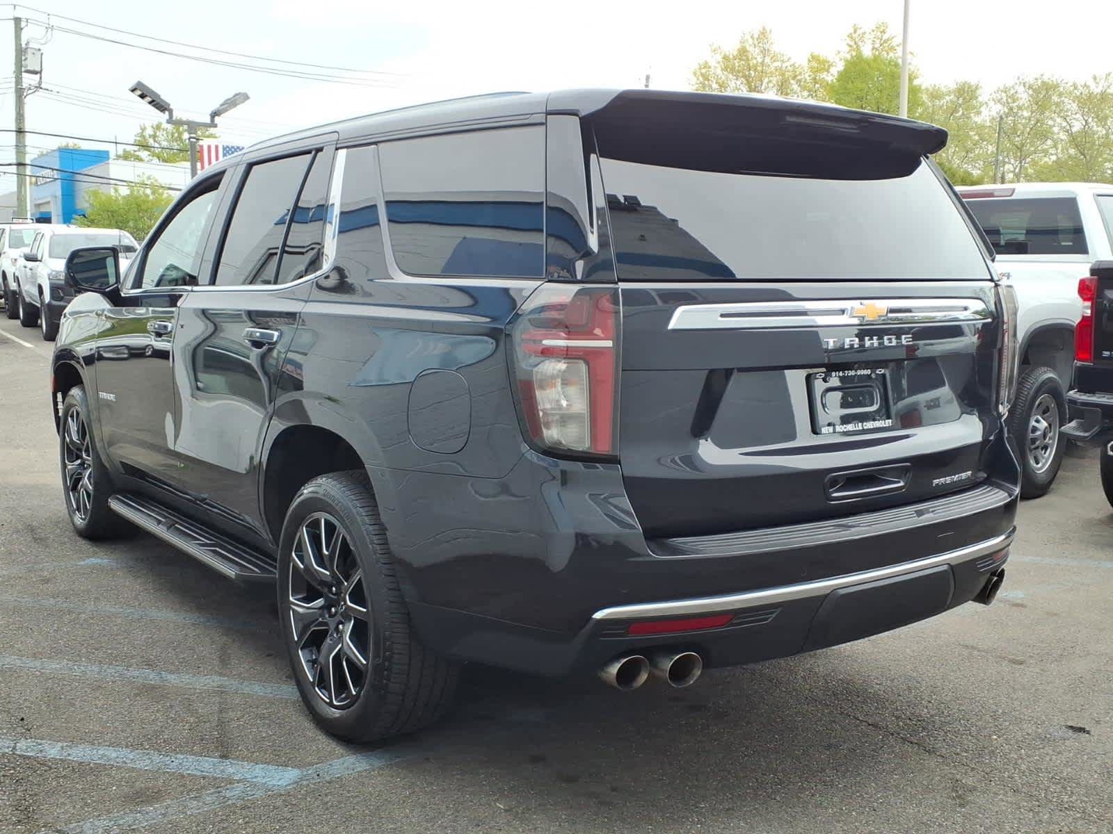 Used 2023 Chevrolet Tahoe Premier w/ Premium Package 2 AWD/4WD image 4