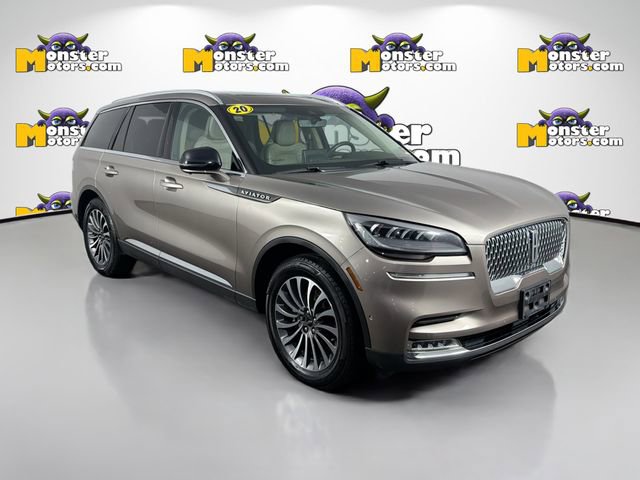 Used 2020 Lincoln Aviator Reserve w/ Equipment Group 201A image 3