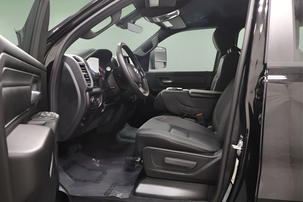New 2026 RAM 1500 Warlock AWD/4WD image 11