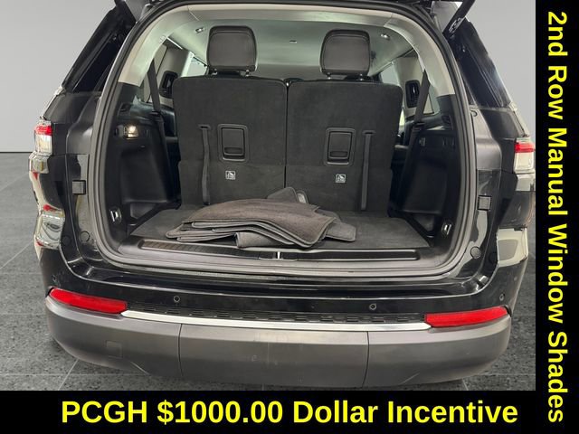 Used 2023 Jeep Grand Cherokee L Limited w/ Luxury Tech Group II image 13